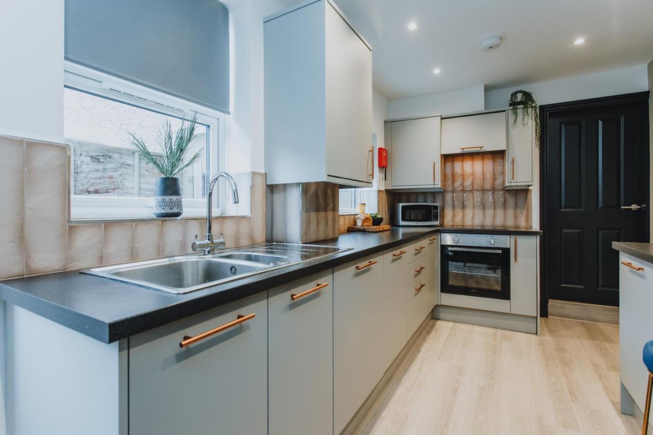Townhouse House Ideal Contractors In Rugby Buitenkant foto