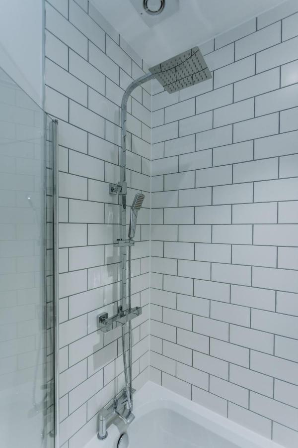 Townhouse House Ideal Contractors In Rugby Buitenkant foto