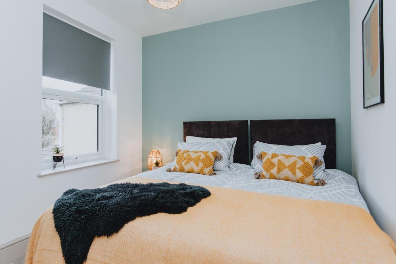 Townhouse House Ideal Contractors In Rugby Buitenkant foto