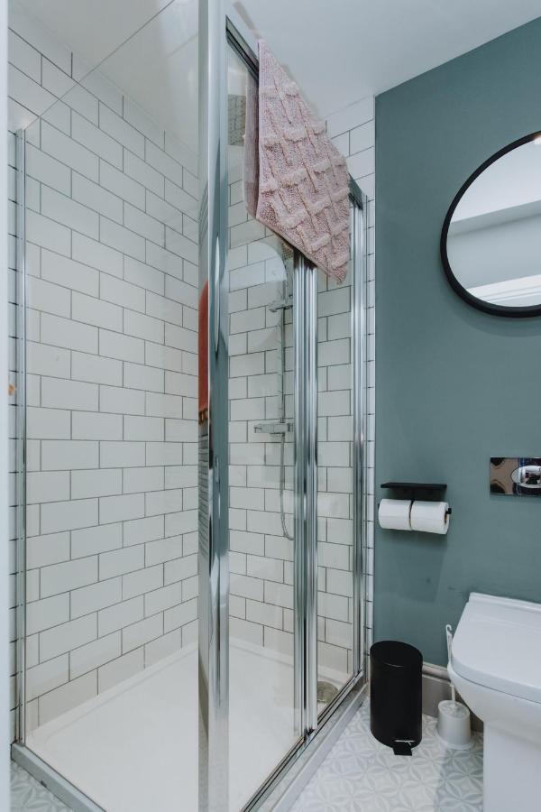 Townhouse House Ideal Contractors In Rugby Buitenkant foto
