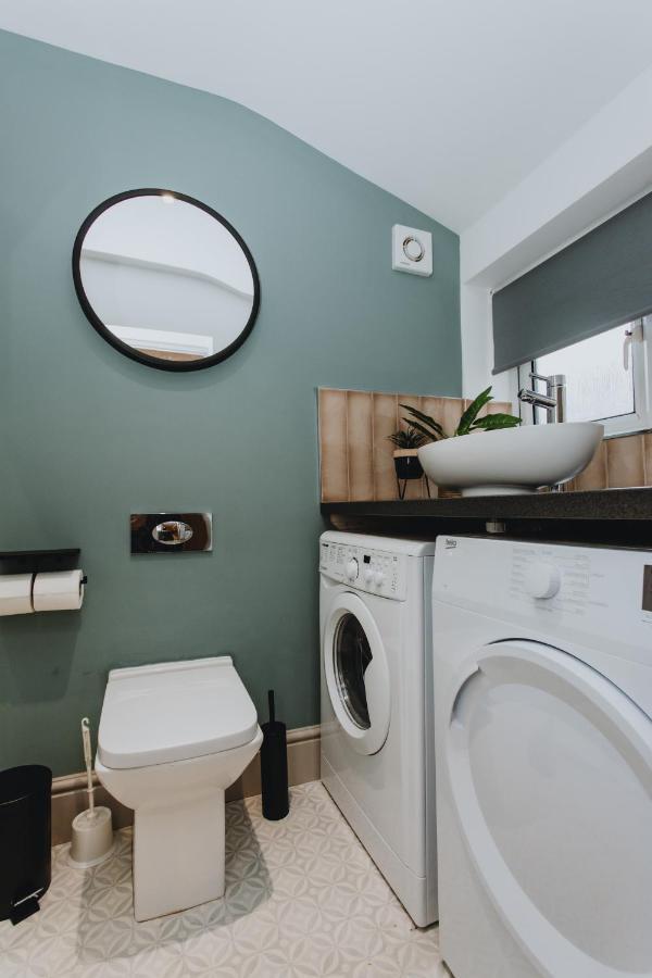 Townhouse House Ideal Contractors In Rugby Buitenkant foto